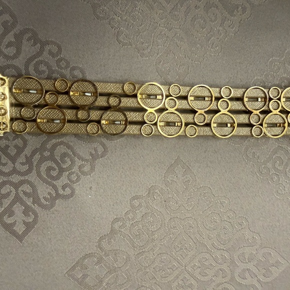 Henri Bendel Gold Crystal Bracelet - Picture 7 of 7
